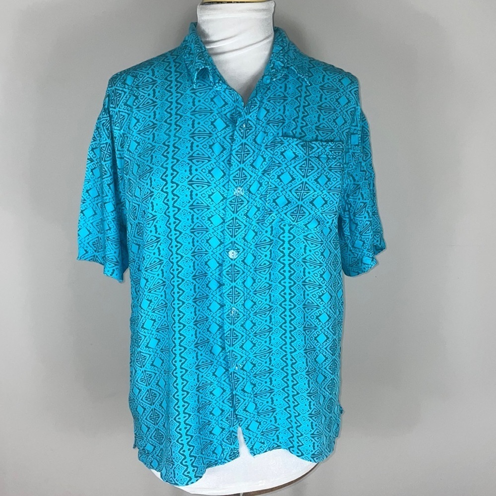Tiki Hawaiian Aloha shirt Size men’s medium